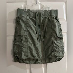 Calvin Klein Jeans Cargo Mini Skirt 🔥